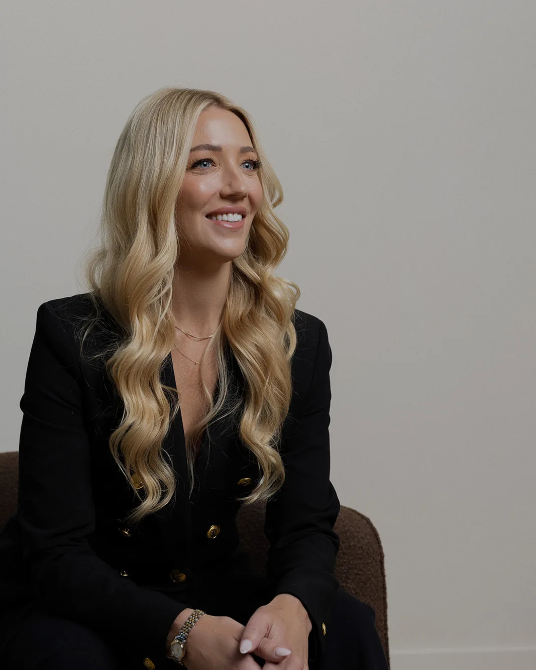 Kirstyn Prater, DNP, AGACNP-BC, seated in the MODE consult chair.
